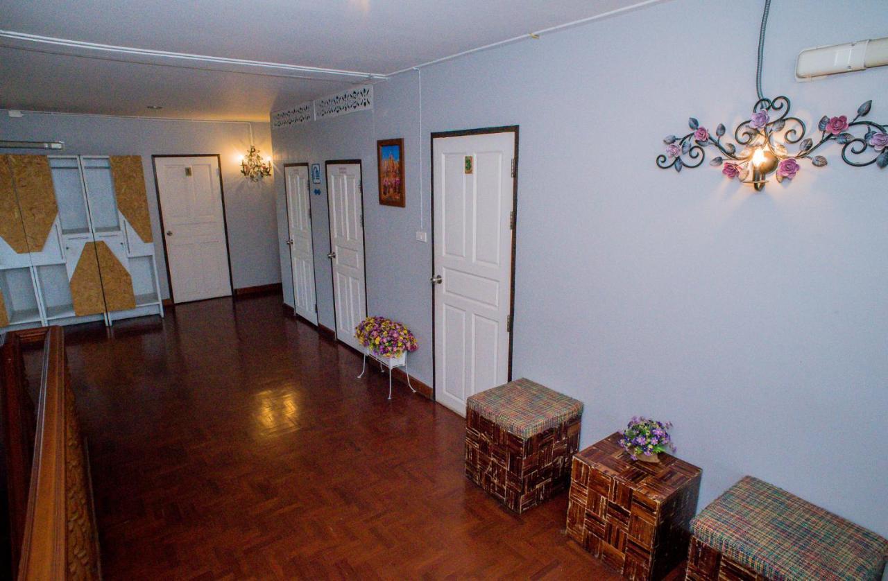 Norn-Nanta House Bed & Breakfast Chiang Mai Bagian luar foto
