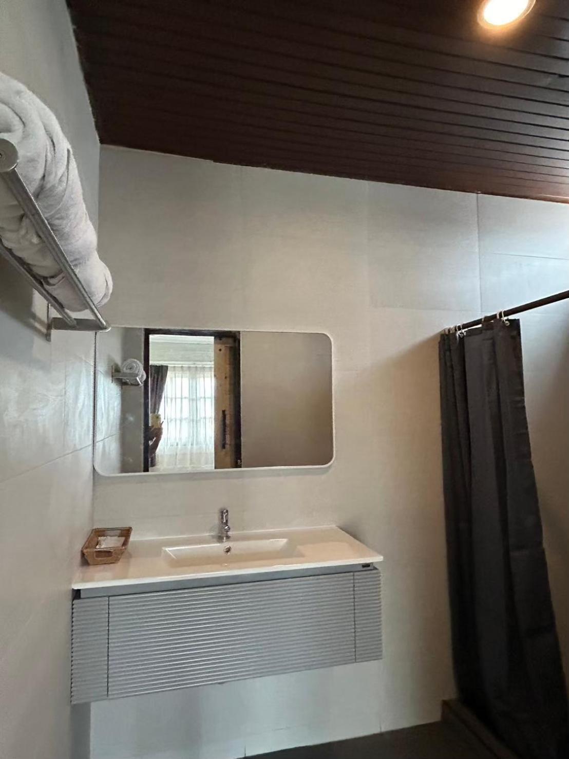Norn-Nanta House Bed & Breakfast Chiang Mai Bagian luar foto
